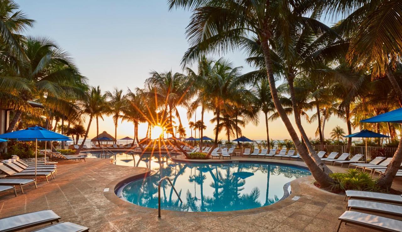 Cheeca Lodge & Spa Islamorada Exteriér fotografie The pool at the Boca Raton Resort